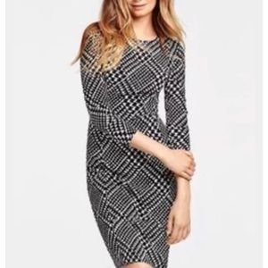 Victoria Secret White And Black Pattern Dress Size 0